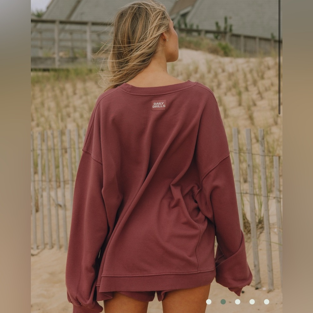 Daily Drills OVERSIZED SPORT CREW in wine with monochrome patch. Never worn NWT - Picture 3 of 3